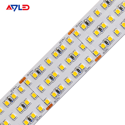 چراغ های نواری LED سه ردیفه SMD 2835 زیر کابینت 24 ولتی سفید قابل انعطاف و قابل تنظیم